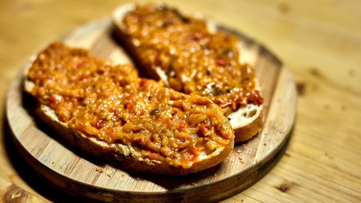 Zacuscă de vinete coapte. Rețetă simplă și delicioasă