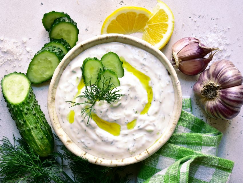 Secretele sosului Tzatziki