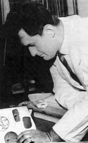 Nicolae Vlassa, analizând tăblițele de la Tărtăria