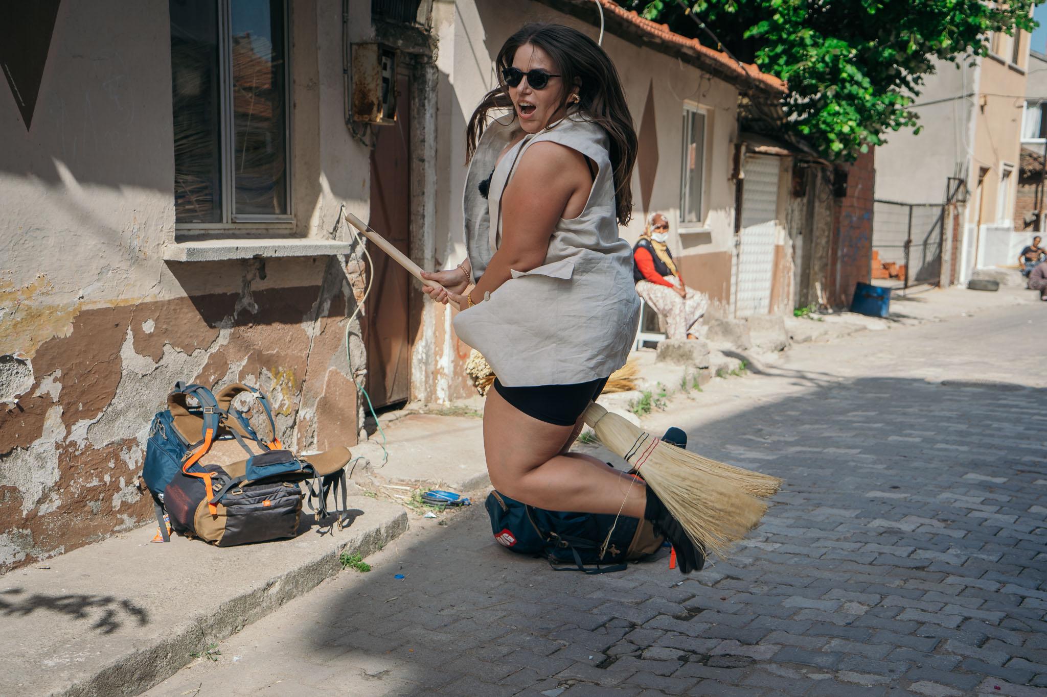 Lorelei, proba pe mătură