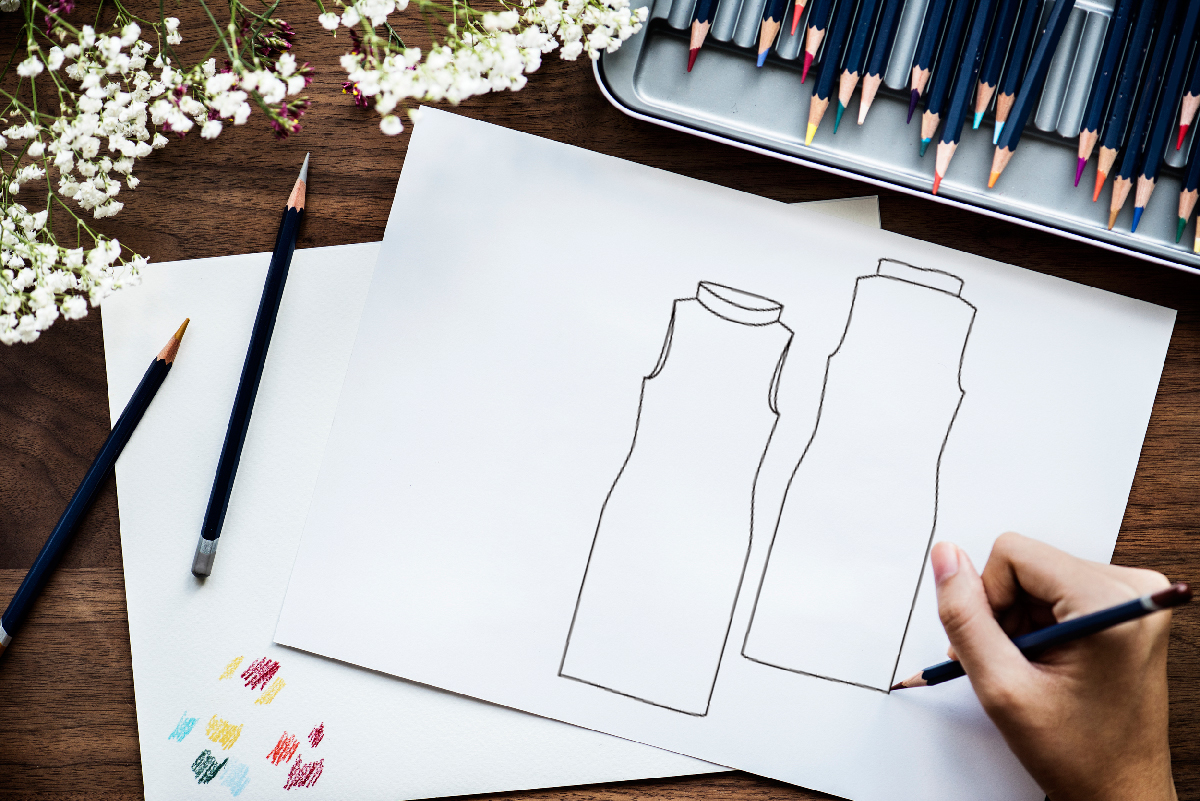 Câți bani câștigă un designer vestimentar în România vs. America. Diferența colosală