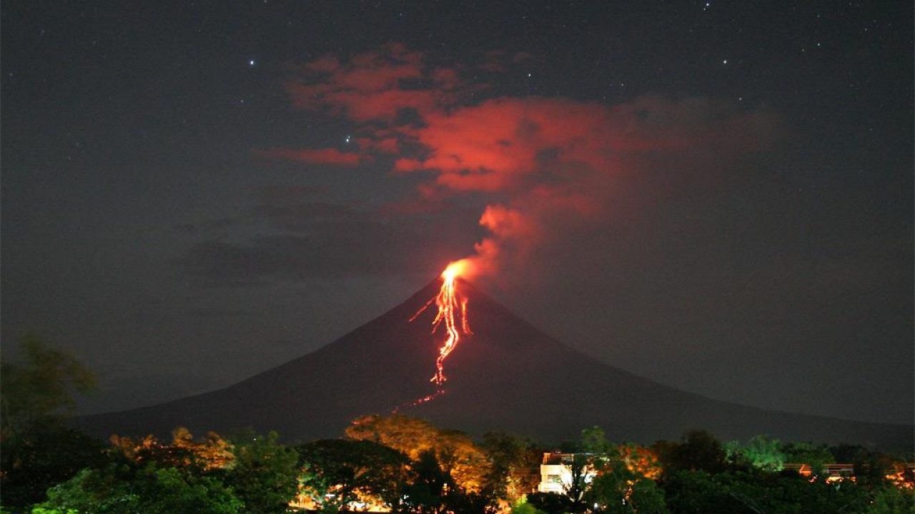 Vulcanul Mayon, Filipine