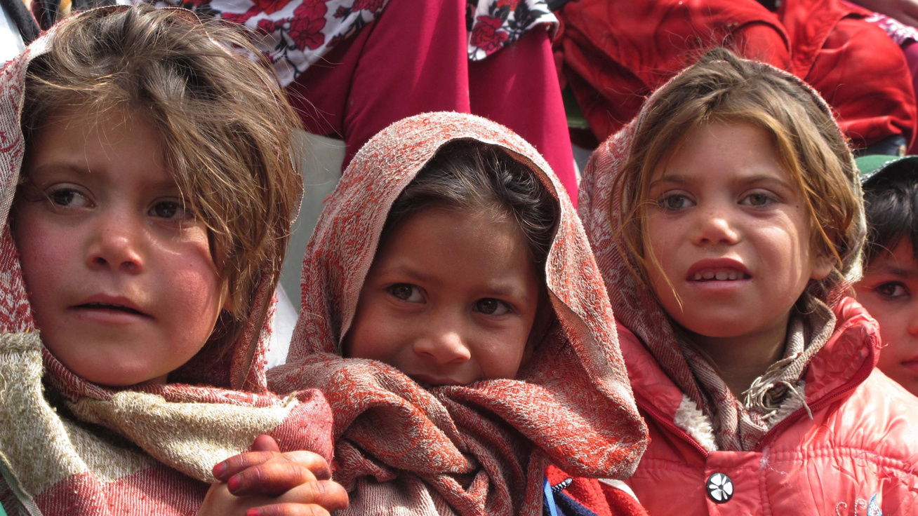 Ce este bacha posh, tradiția afgană care le permite fetelor să fie crescute ca băieții