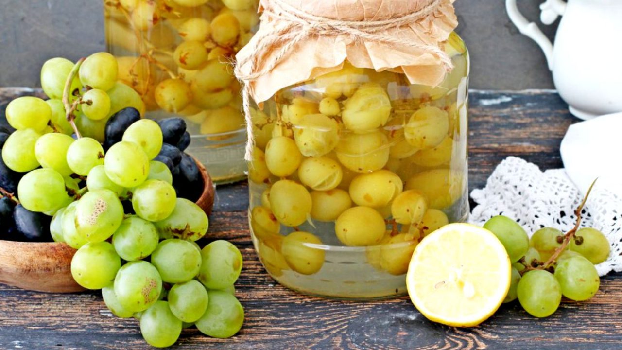 Cum se face compotul de struguri