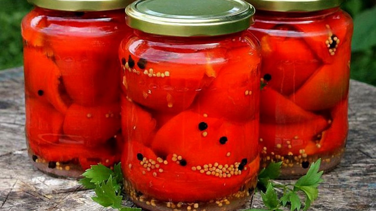 Cum se pun corect gogoșarii la oțet. Pașii esențiali pe care trebuie să-i parcurgi ca să iasă de nota 10