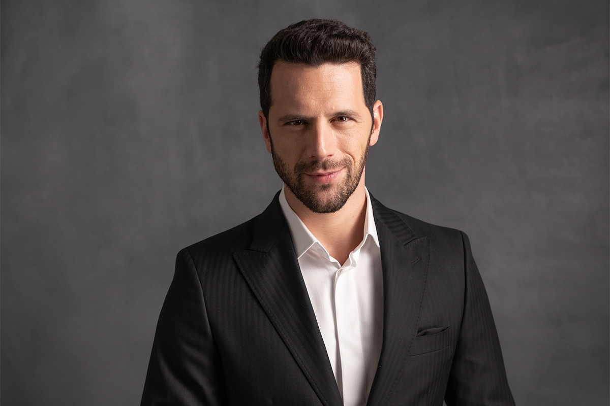 Povestea neștiută a lui Adi Nartea, protagonistul din Vlad de la Pro TV. Cu ce se ocupa până să ajungă actor