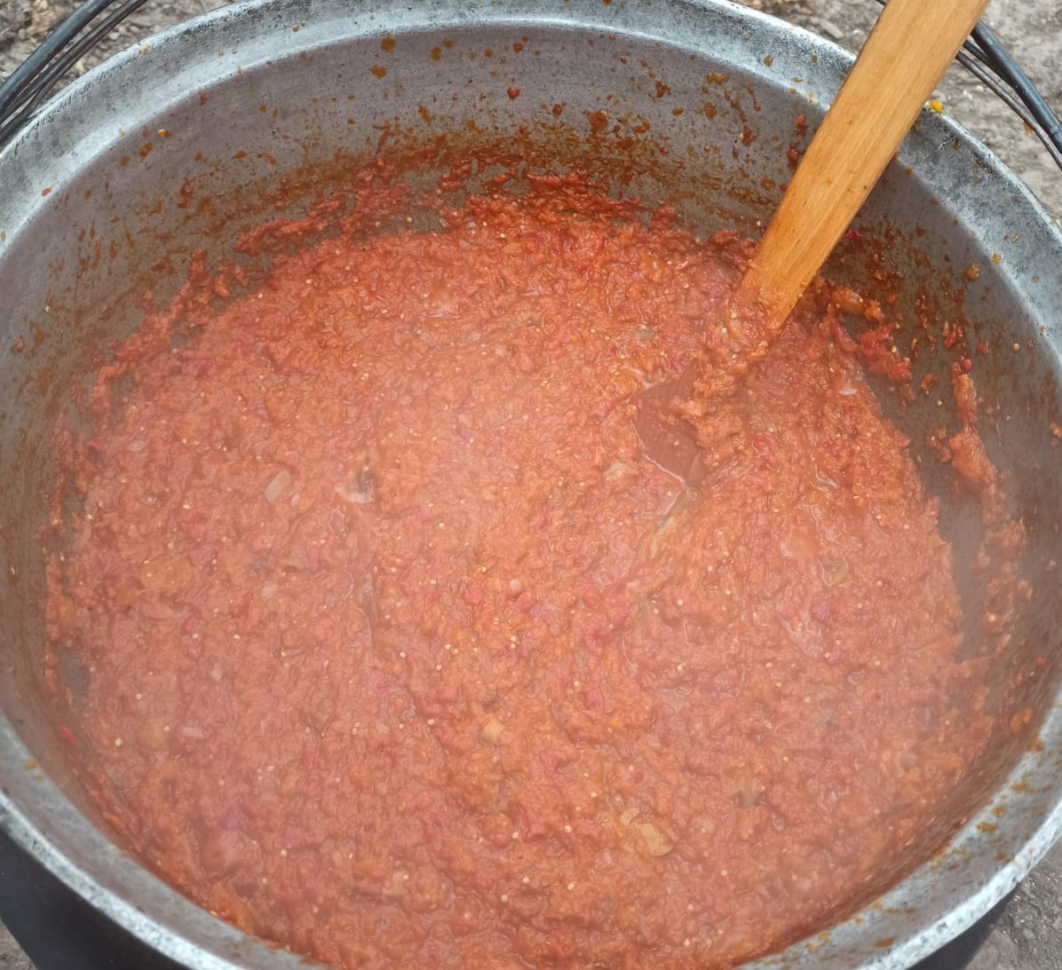 Rețetă tradițională de zacuscă de vinete cu ardei