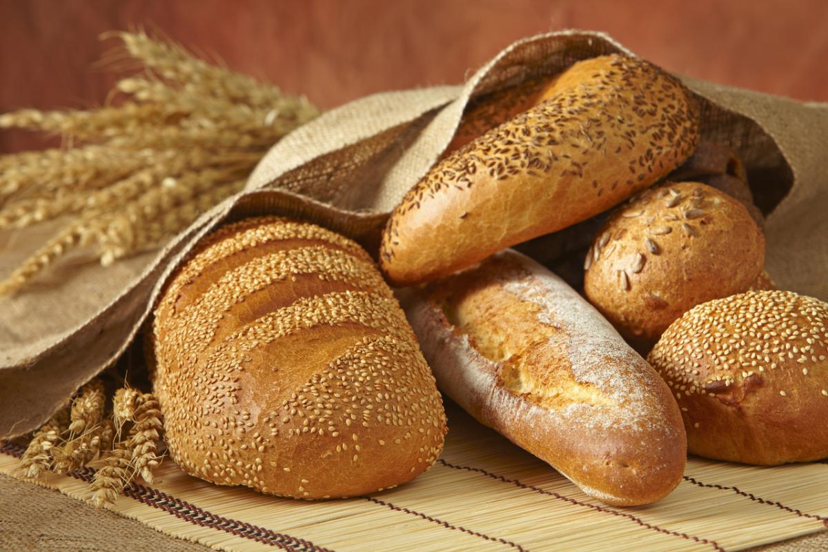 Pâinea este un aliment de bază pentru oameni 