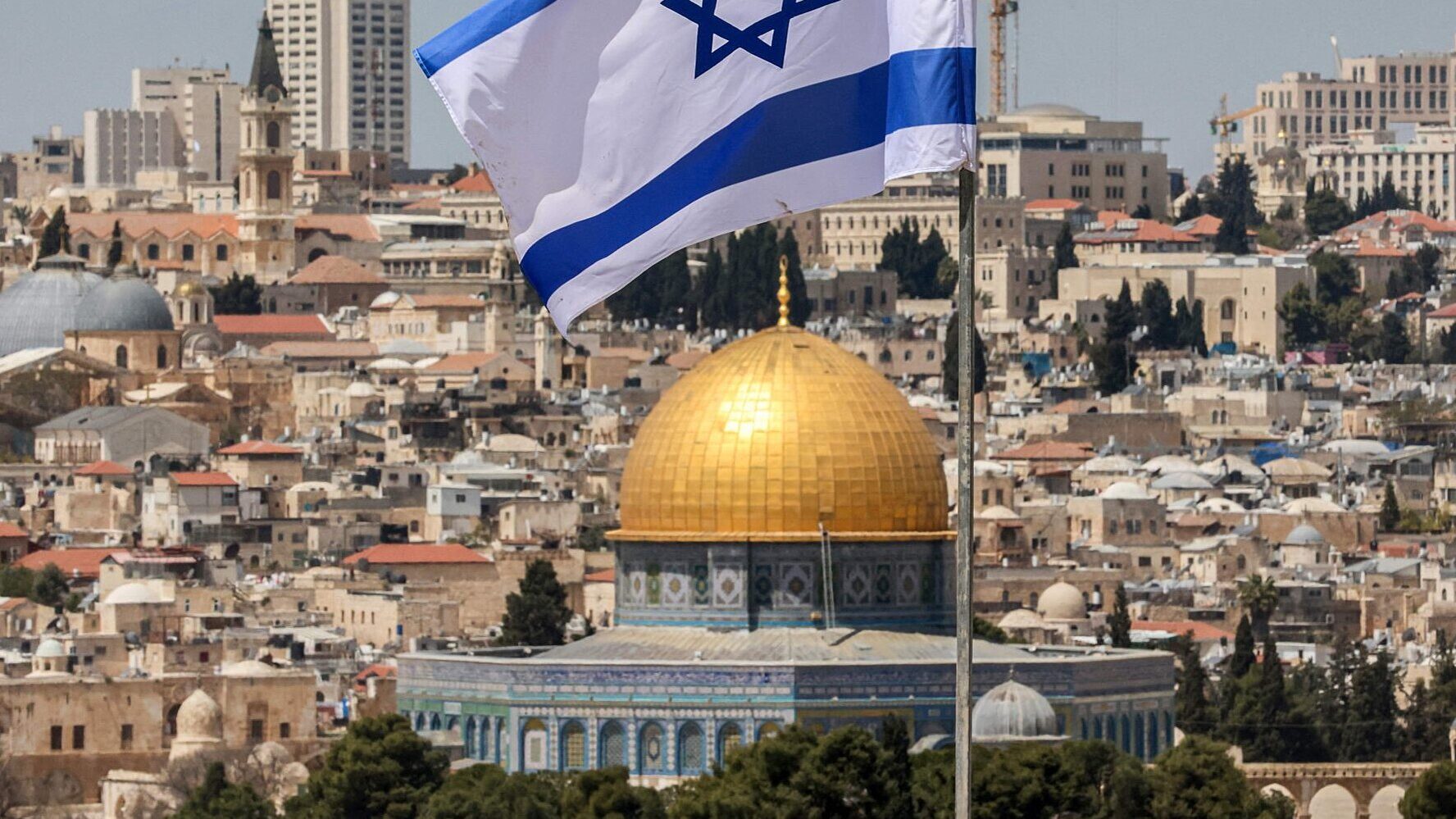 Armele tac în războiul Israel – Hamas, cu ostatici eliberați