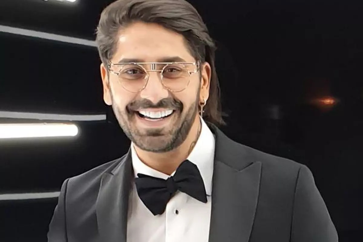 9 lucruri mai puțin știute despre Connect-R. Cum îl cheamă de fapt, ce studii și ce meserie are la bază