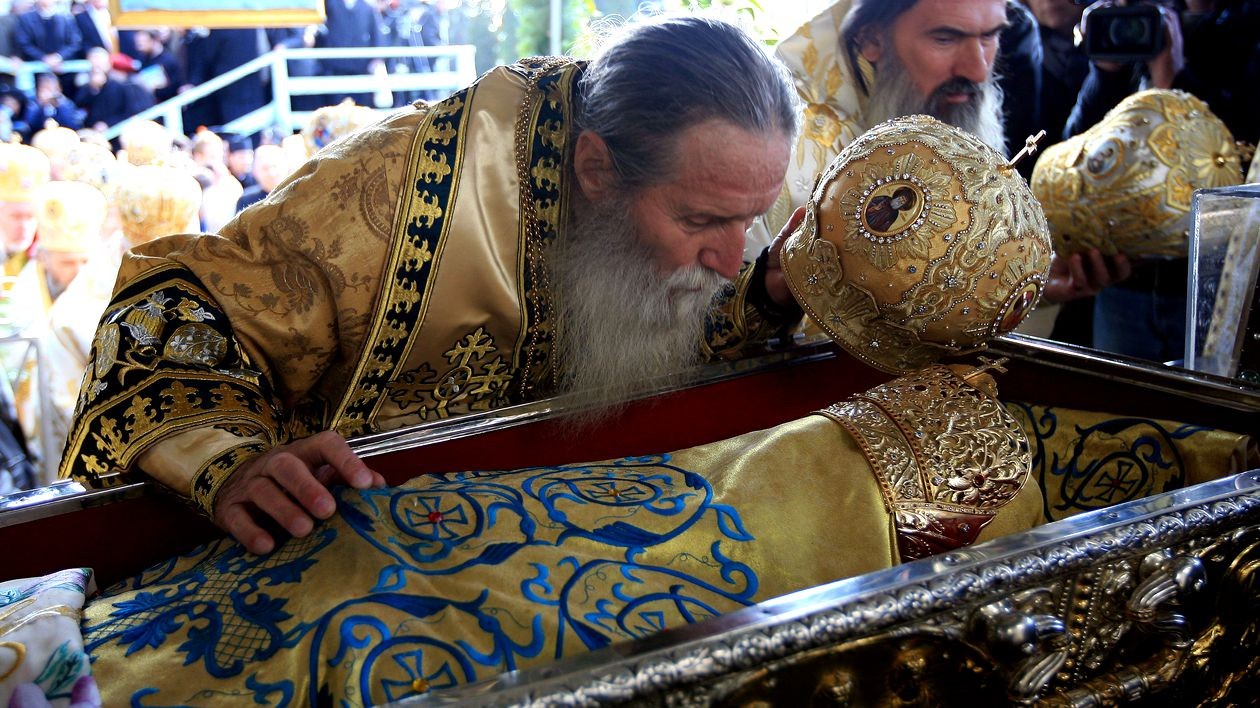 Zeci de mii de credincioși se adună la Iași pe 14 octombrie, pentru a se închina la racla cu sfintele moaște