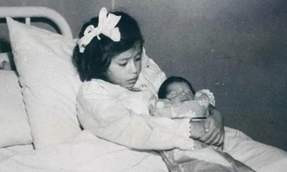 Cele mai tinere mame din istorie. Top 10 tinere care au născut când nu aveau nici 10 ani. Cazuri șocante