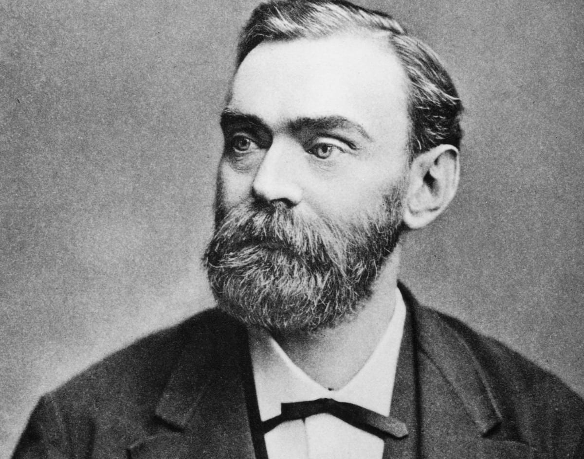 Alfred Nobel, creatorul Premiilor Nobel