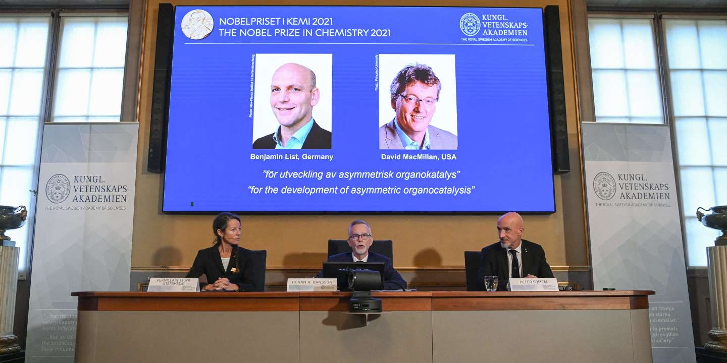 Benjamin List și David W.C. MacMillan, laureații Premiului Nobel 2021 pentru chimie