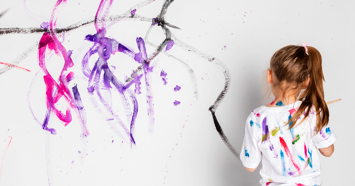 Cum să scapi de petele de pe pereți. 4 metode și soluții simple care îți pot fi de mare ajutor