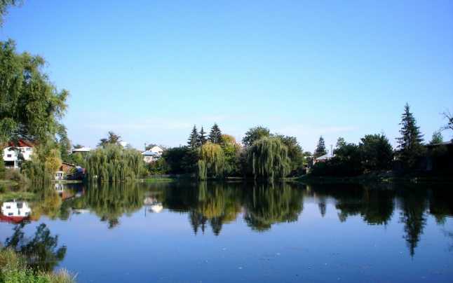 Legenda cutremurătoare a Lacului miresei