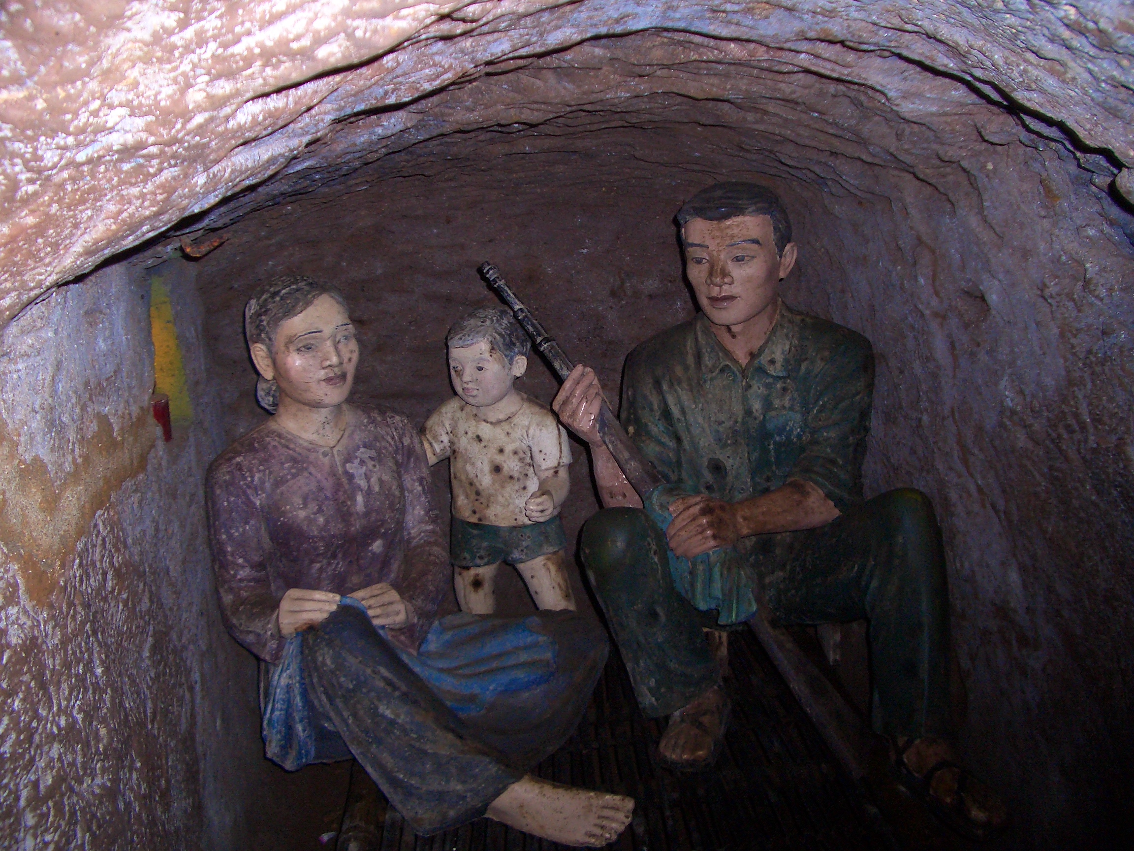 Tunelurile din Vinh Moc, satul care a supraviețuit sub pământ în timpul Războiului din Vietnam
