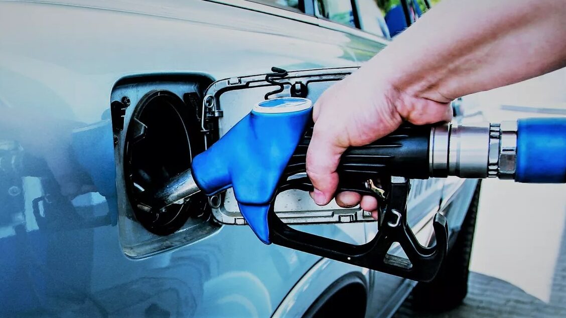 Rusia oprește complet exporturile de benzină de la 1 aprilie