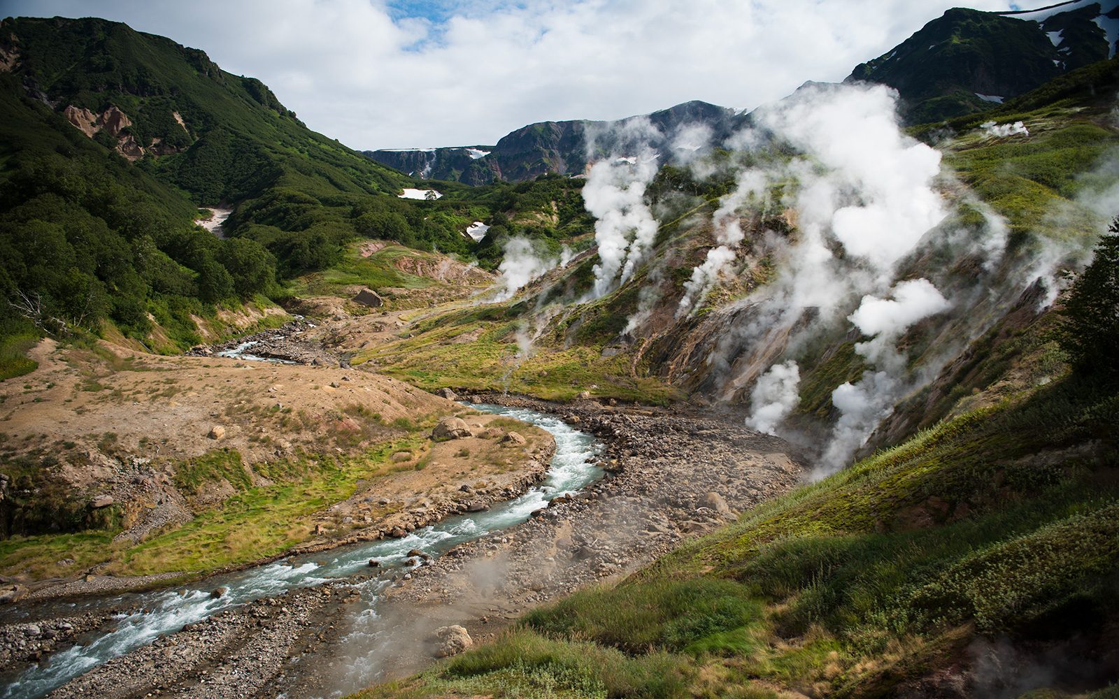 Valea Gheizerelor, Rusia