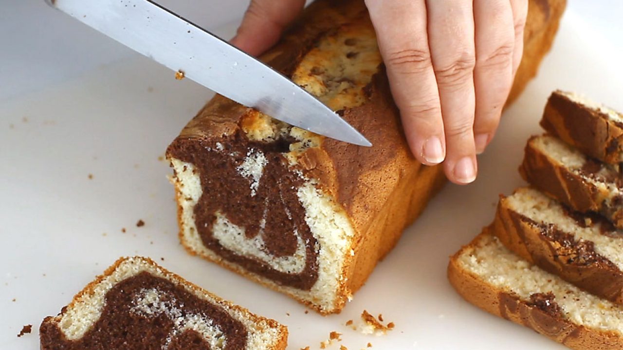 Chec de post cu nuci și banane. De ce ingrediente ai nevoie pentru a prepara acest desert delicios