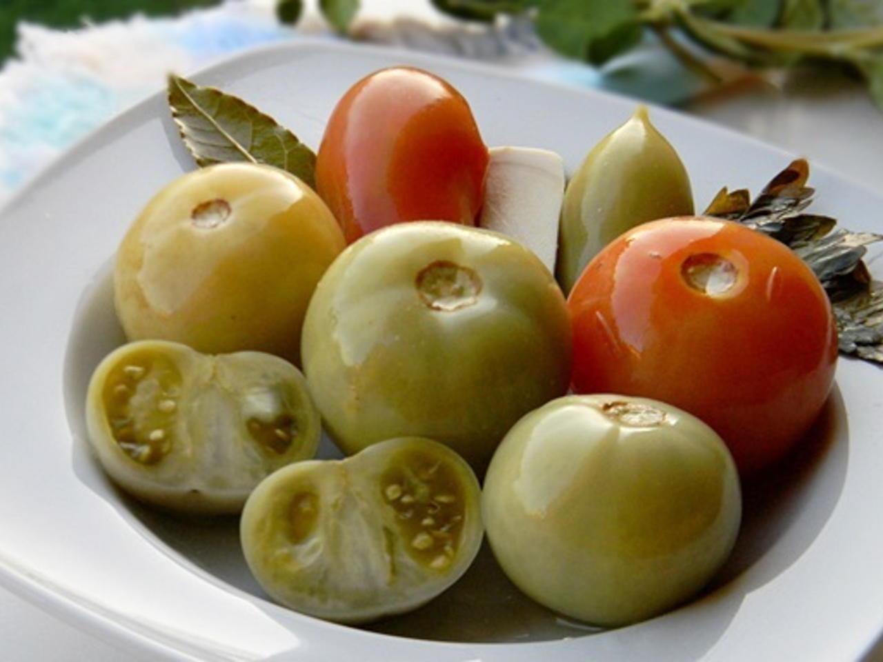 Cum pui gogonelele la murat. Cum se aleg corect și ce ingrediente nu trebuie să lipsească din rețetă