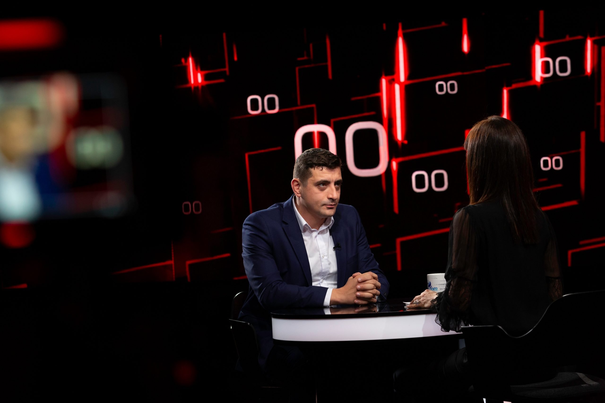 George Simion a vorbit la emisiunea „40 de întrebări cu Denise Rifai” despre iubita lui 
