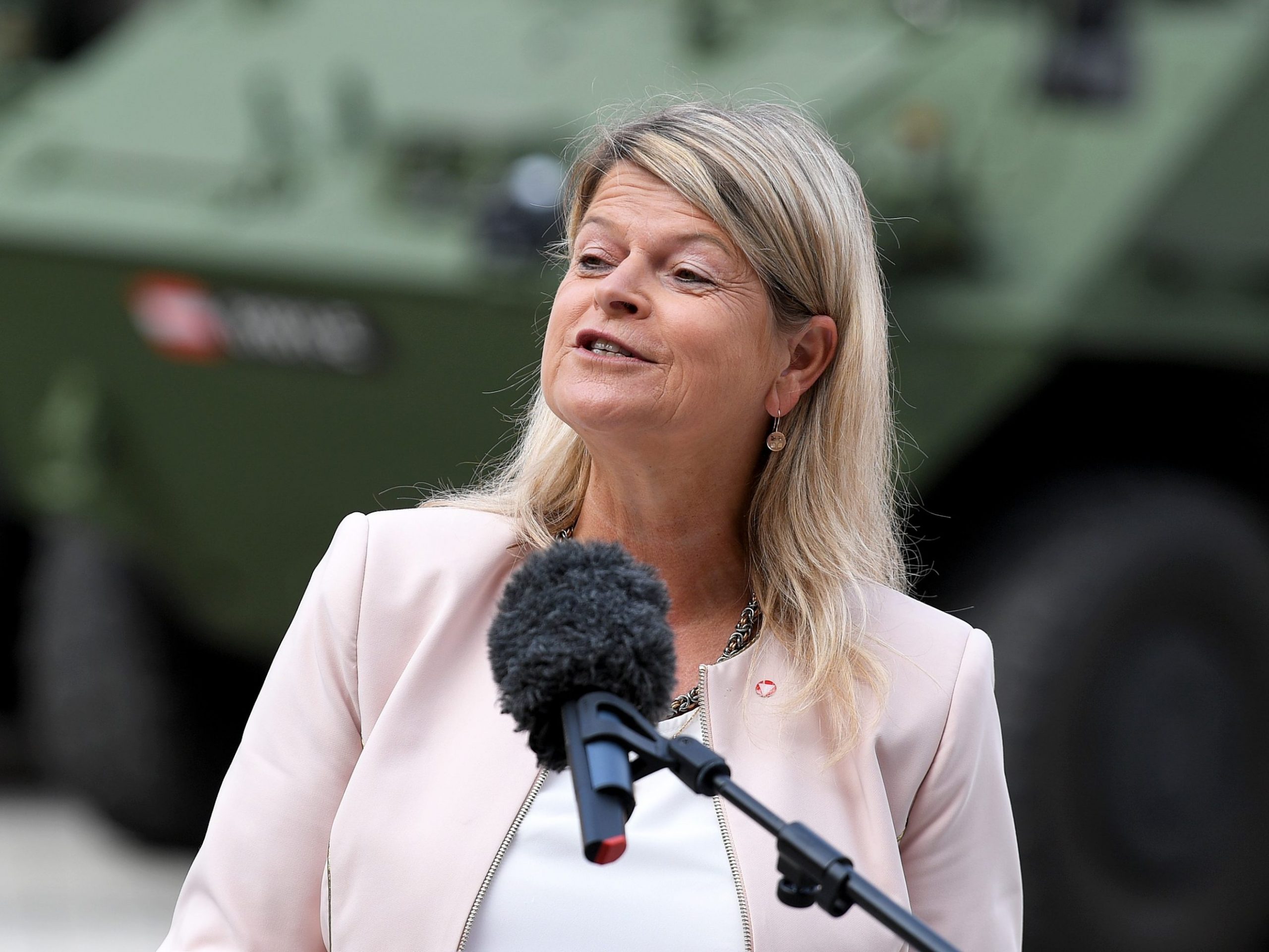 Klaudia Tanner, ministrul Apărării din Austria