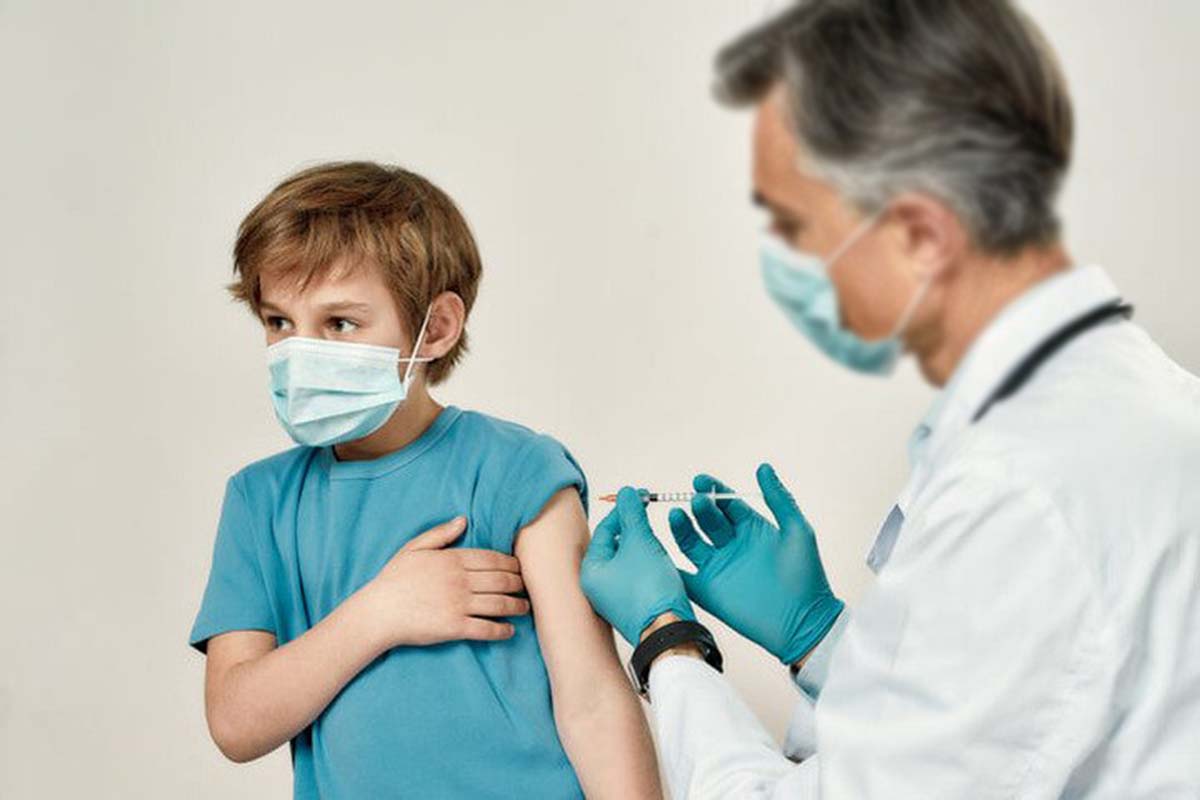 Când ar putea începe vaccinarea copiilor în România și ce se întâmplă în celelalte țări europene