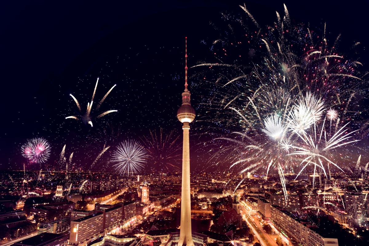 De ce se sărbătorește Revelionul în noaptea din 31 decembrie spre 1 ianuarie. 21 curiozități despre Anul Nou