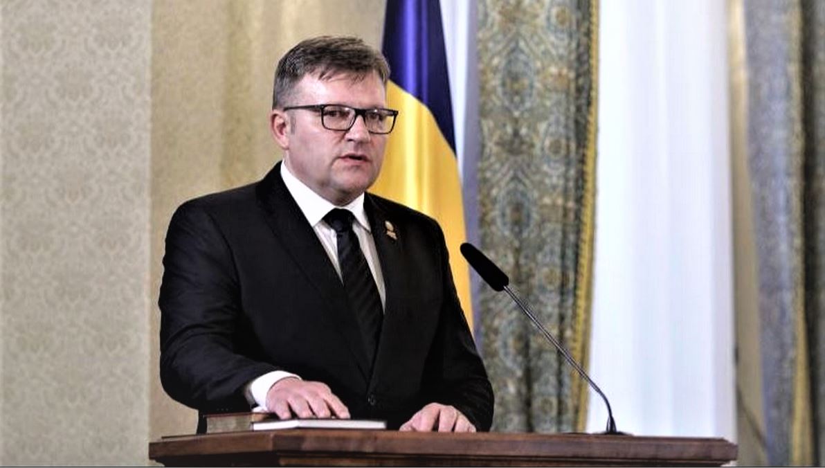Ministrul Muncii, Marius Budăi