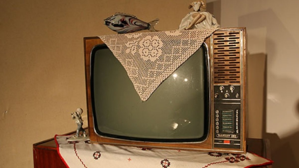 Primul Revelion la TV în România. Când a avut loc, cum arăta și cine l-a prezentat