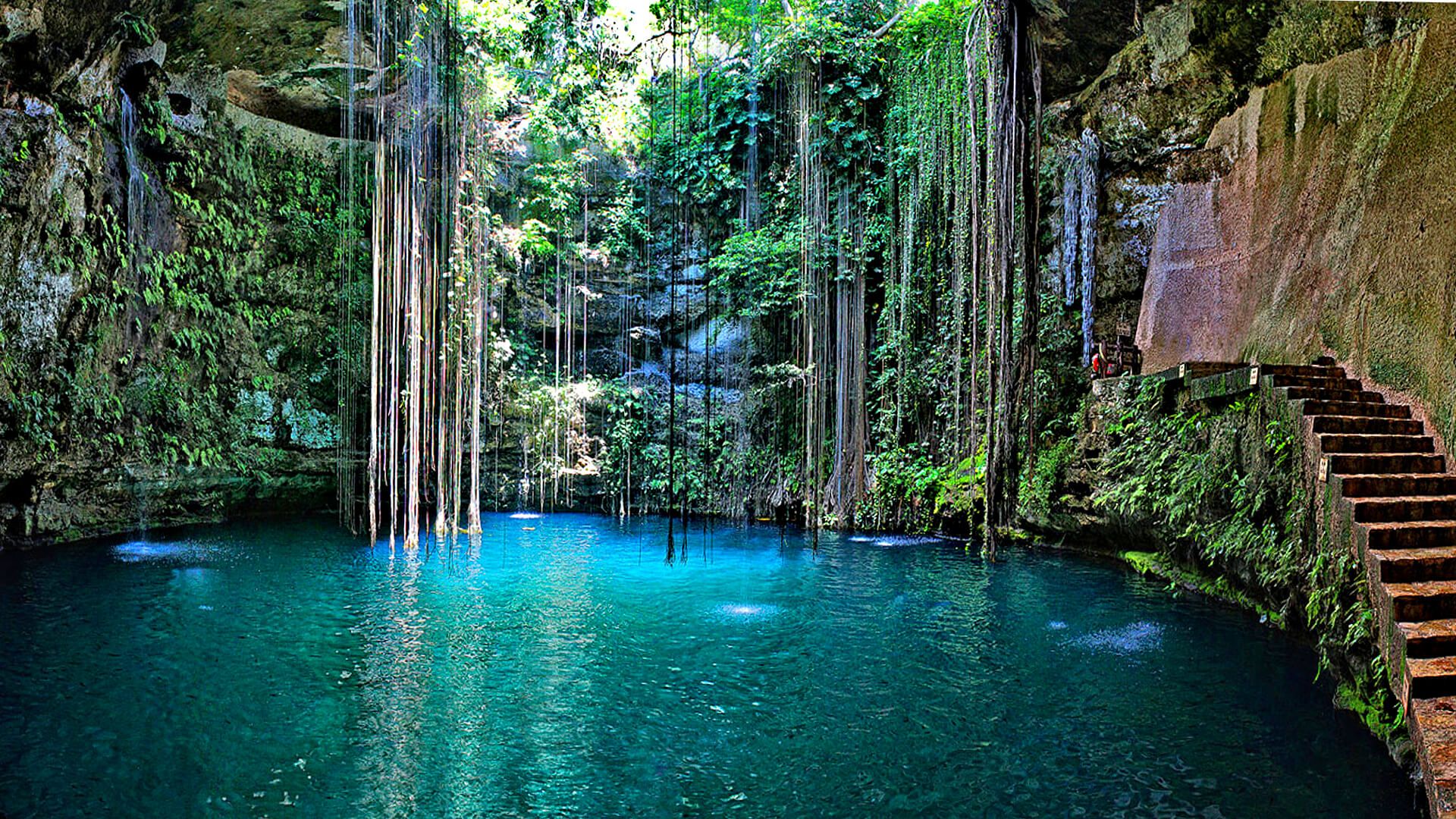 Unele dintre cele mai frumoase locuri din lume. Cenote Ik-Kil, Mexic