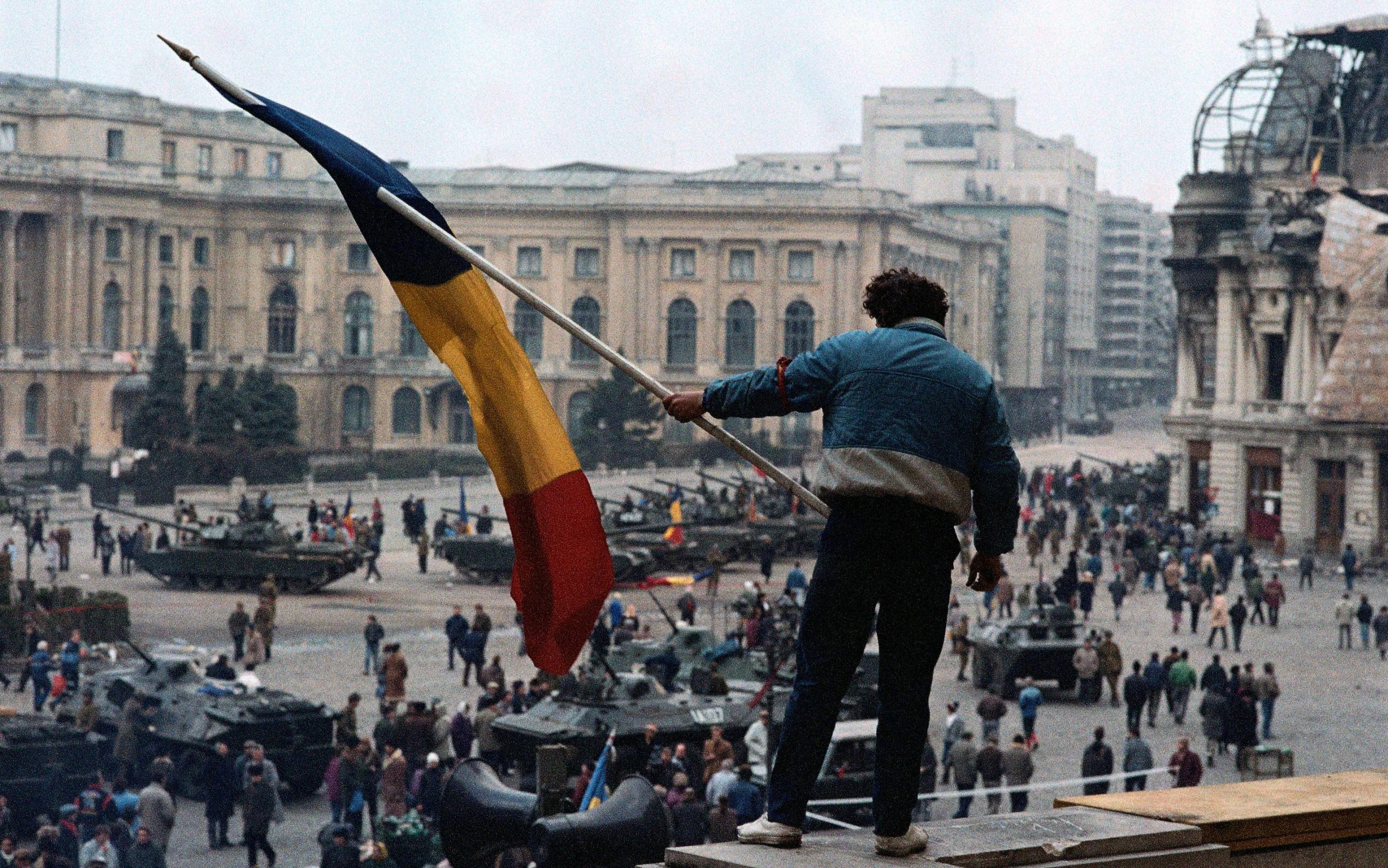 Социалистические революции в европе. Румыния 1989 Чаушеску. Революция в Румынии 1989. Революция в Румынии Бухарест 1989. Свержение Чаушеску в Румынии 1989.