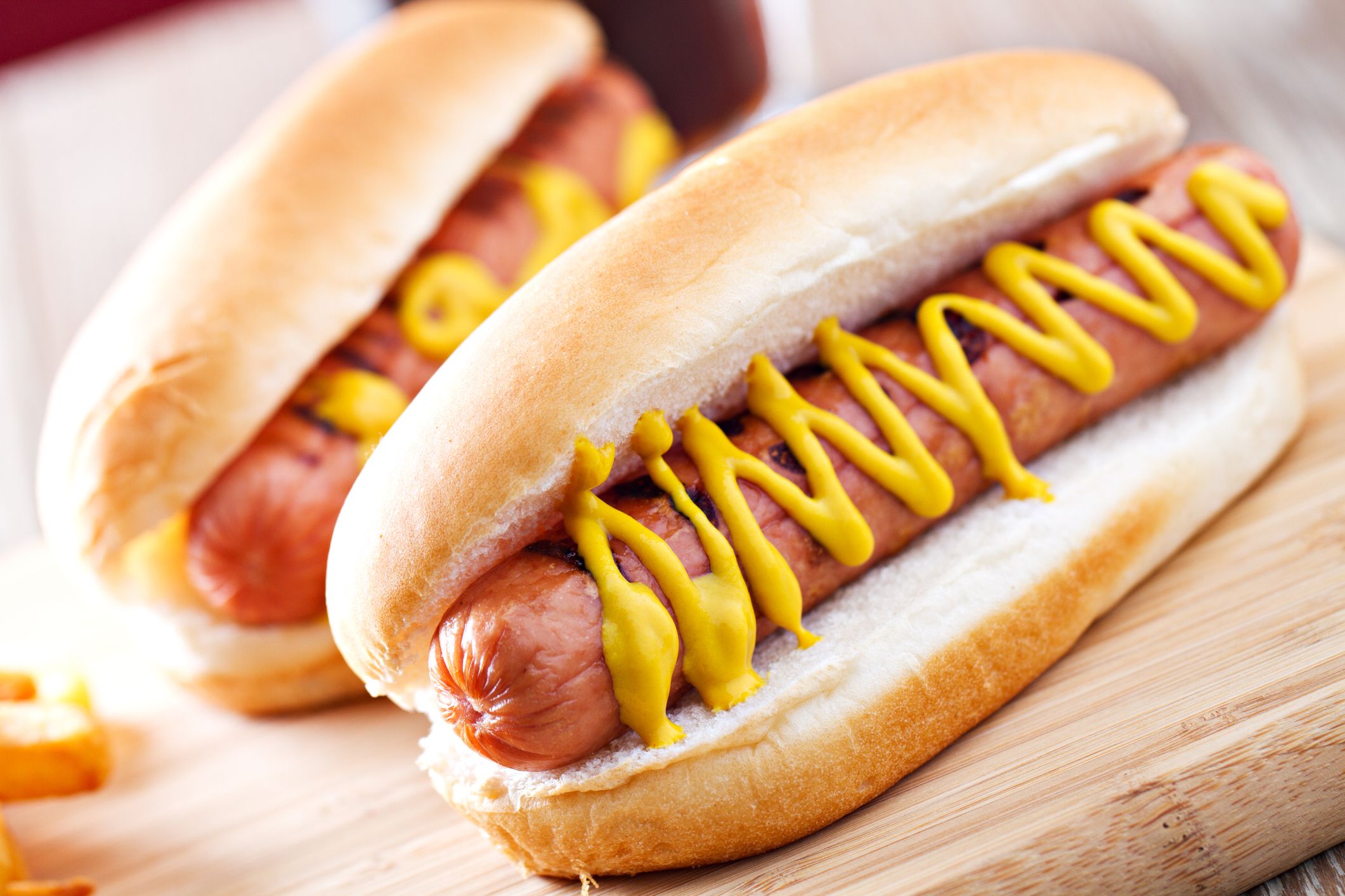 Hot-dog-ul are 27 de E-uri în conținut