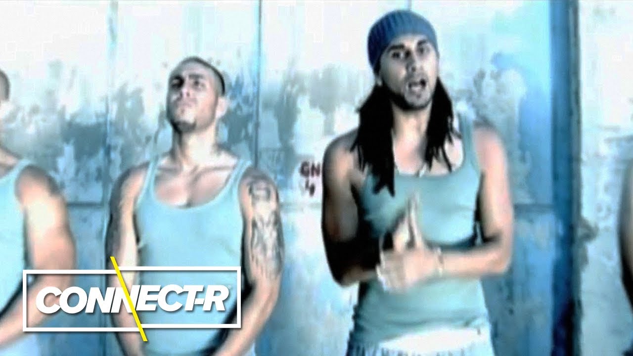 Captură din videoclipul piesei „Dacă dragostea dispare”