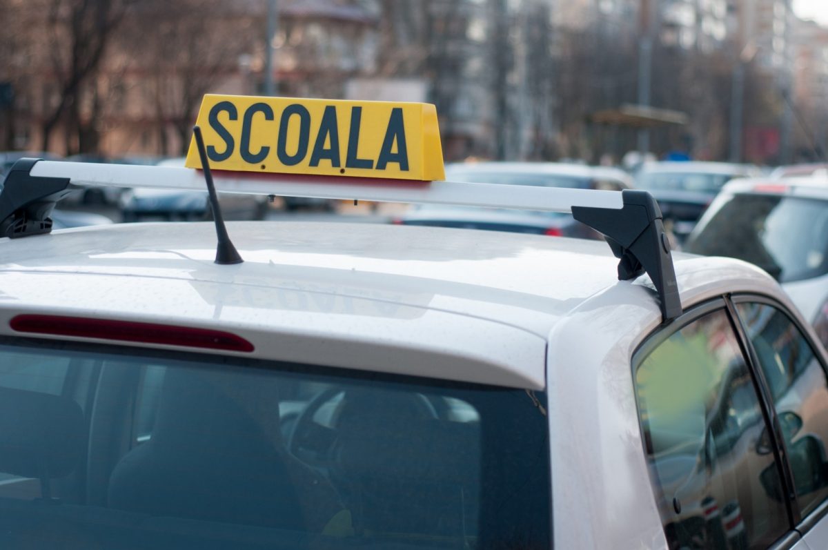 Școli de șoferi 2022. Schimbarea majoră care apare. Ce alte vehicule vor putea fi folosite