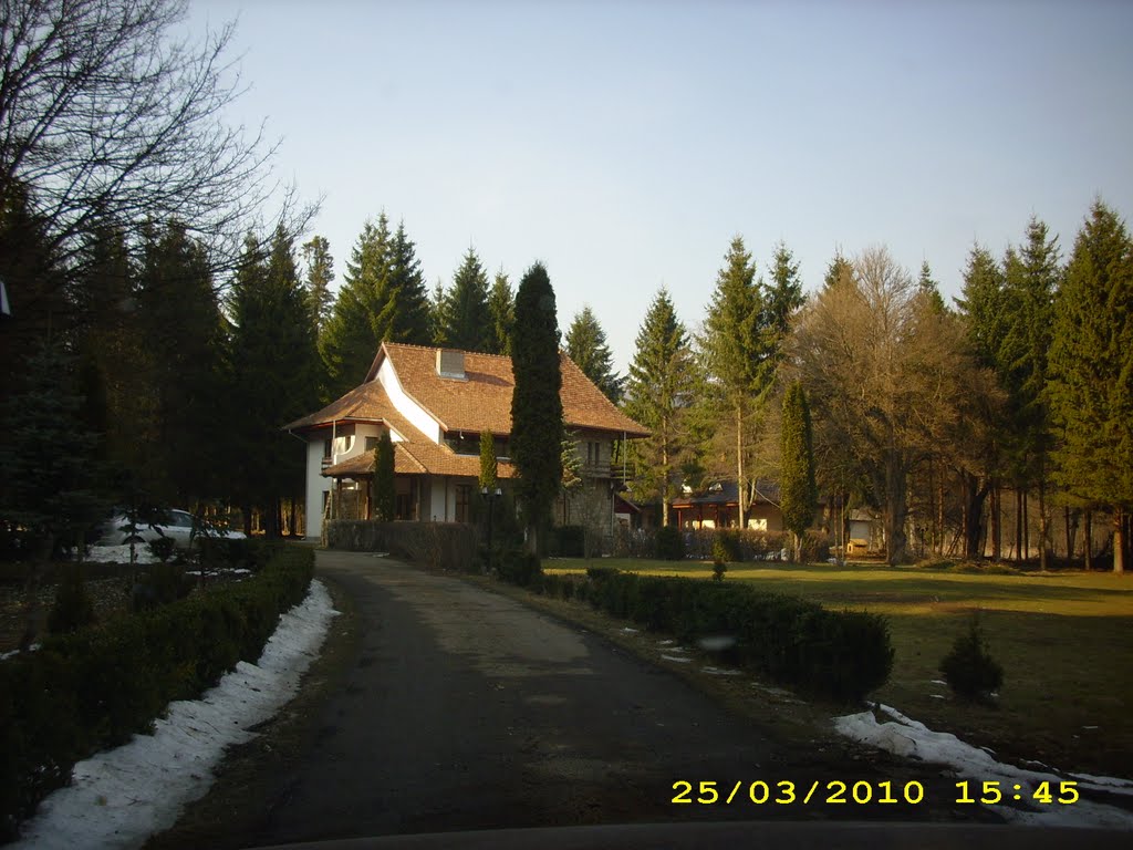 Cabana Nemțișor, locul de suflet al lui Ceaușescu / foto: mapio.net