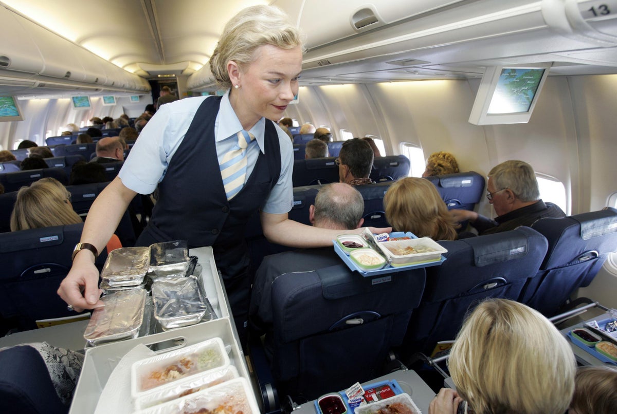 stewardesele nu mănâncă