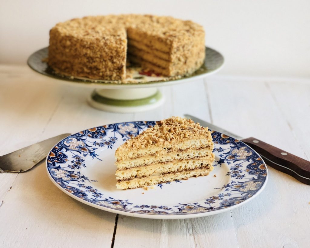 Tort Marlenka. Sursa foto:chefnicolaietomescu.ro