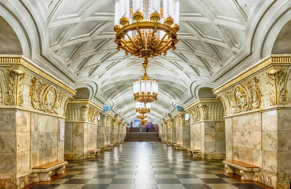 Ce taine ascunde Moscova subterană. Când au început lucrările la metrou