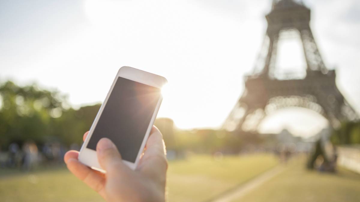 Ce este roamingul și cât costă să îl folosești în Europa. Tarifele de care beneficiază cetățenii europeni