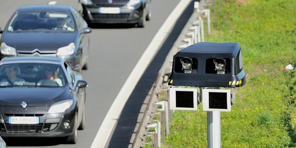 300 de radare mobile și 500 de camere video vor fi montate pe drumurile din România