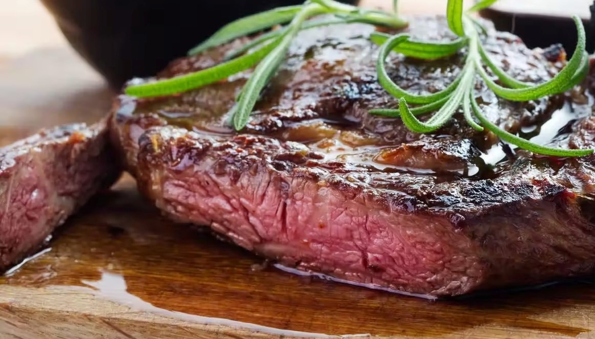 Cum să faci friptura perfectă. Greșeli pe care trebuie să le eviți