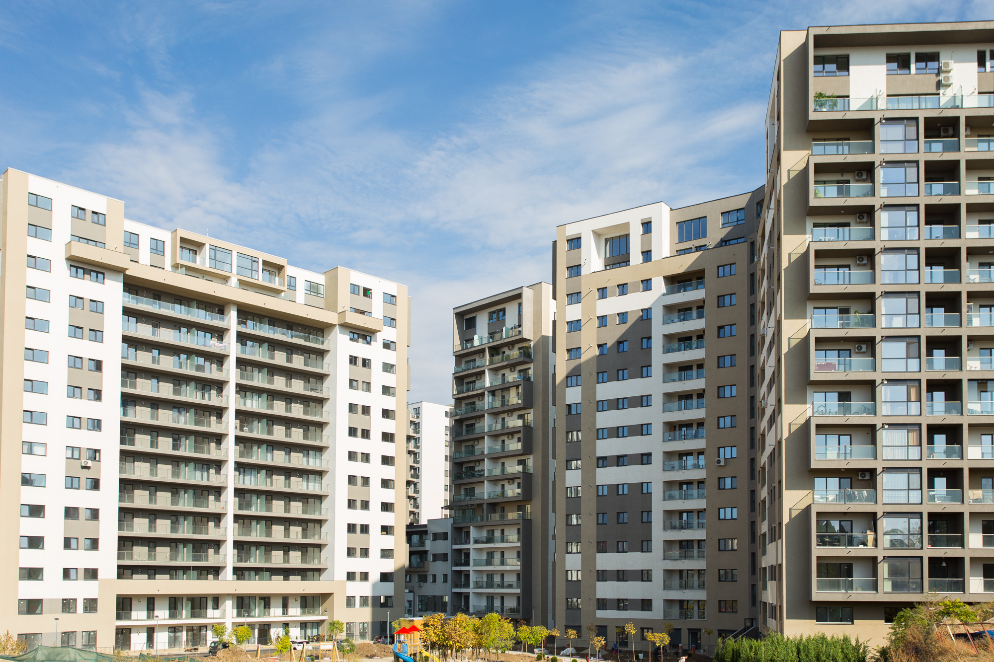 Cum știi dacă vor scădea prețurile la apartamente