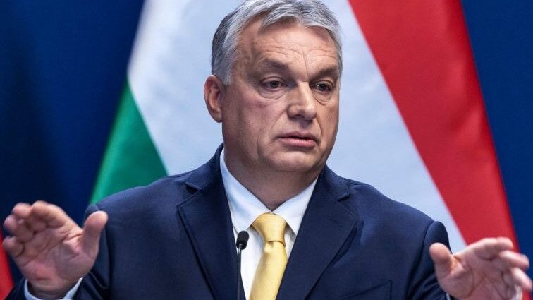 Viktor Orban, sprijin deplin pentru Vladimir Putin și îl atacă pe premierul Poloniei: „Tu ce ai făcut pentru pace?”