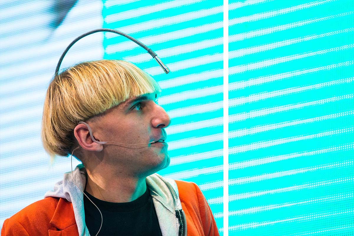 Primul cyborg oficial din lume