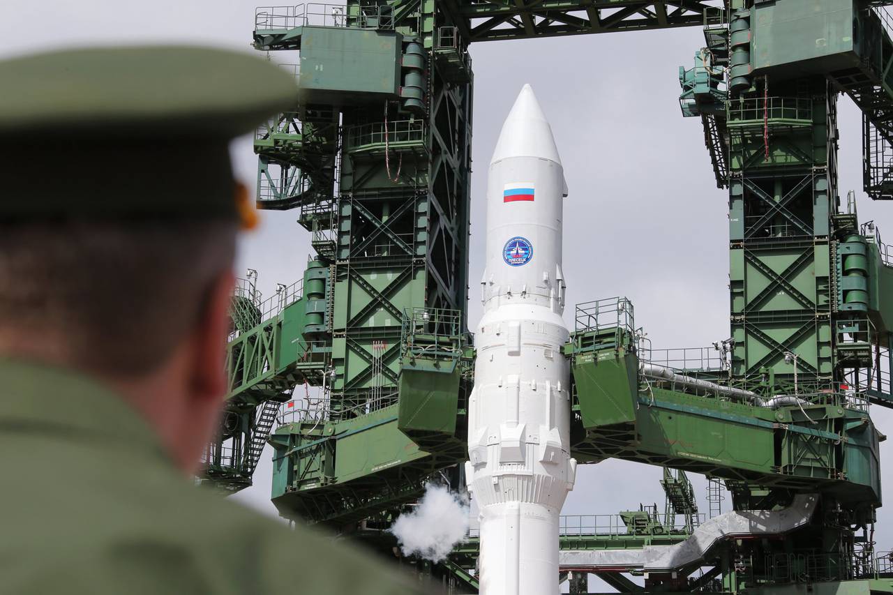 Rusia își continuă lansările spațiale