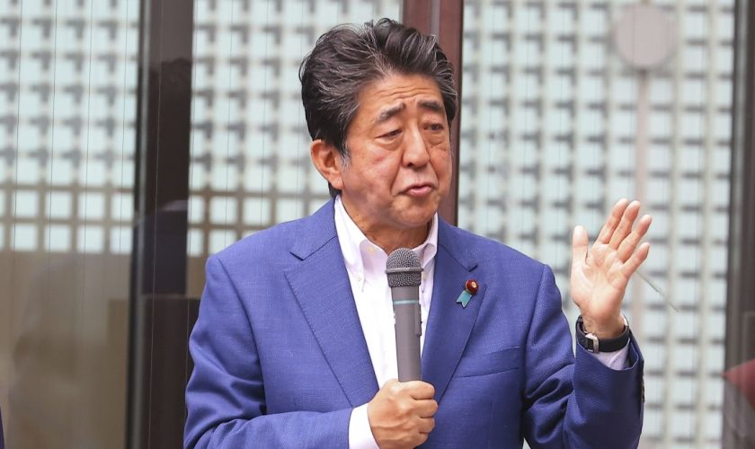 Shinzo Abe, cel mai longeviv premier de la Tokyo, a murit. Cine este bărbatul care l-a împușcat