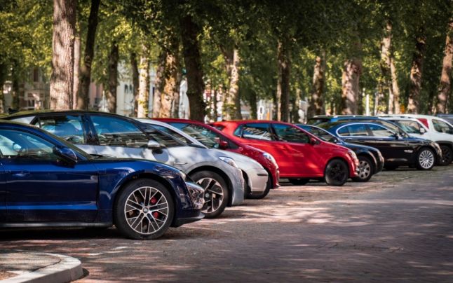 Ce se va întâmpla cu locurile de parcare de reședință în București