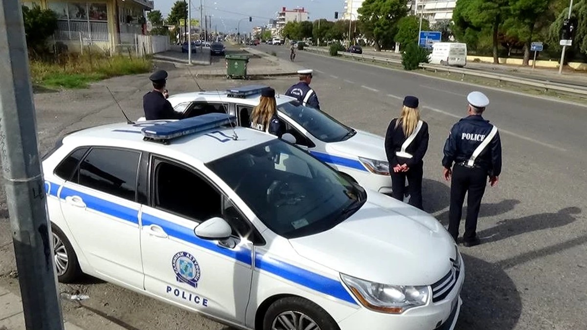 De ce a fost pus sub urmărire de către poliția din Thassos un turist român